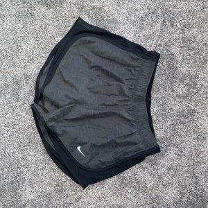 Women’s Nike Tempo Dry Core 3” Running Shorts